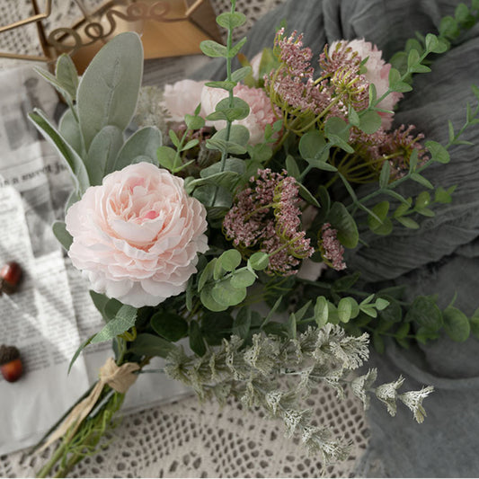 Types and Characteristics of Artificial Flowers